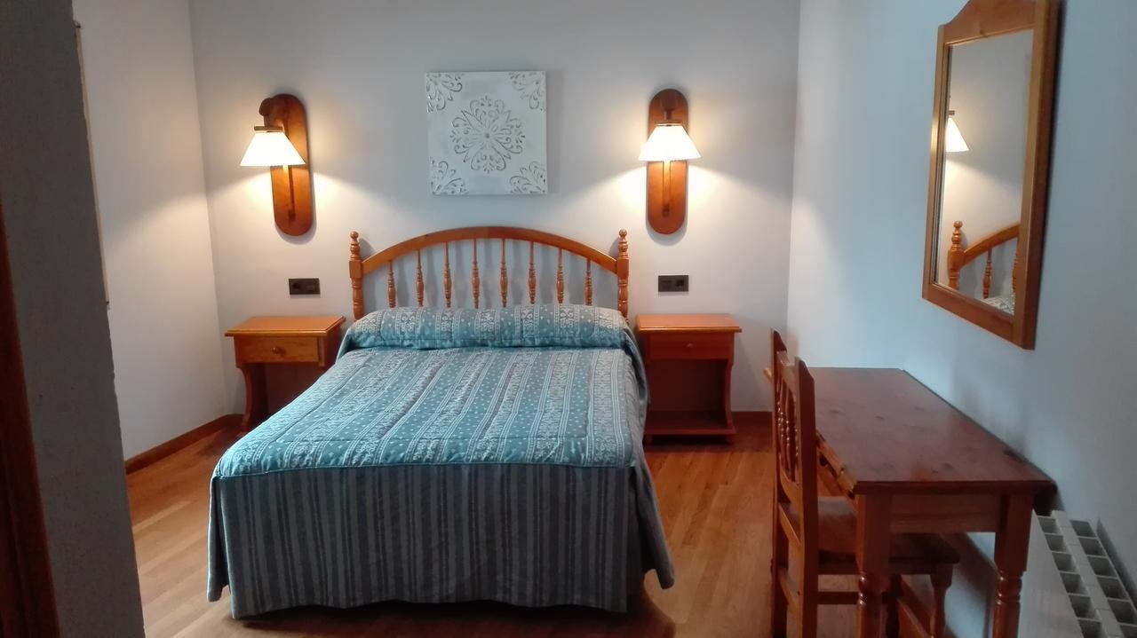 Hotel Las Nieves Linás de Broto 외부 사진