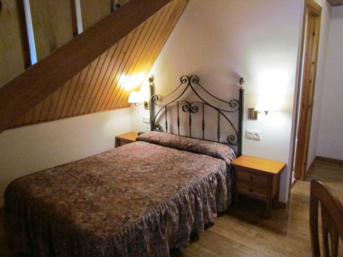 Hotel Las Nieves Linás de Broto 외부 사진